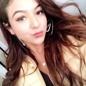 Meet your Posher, Andrea